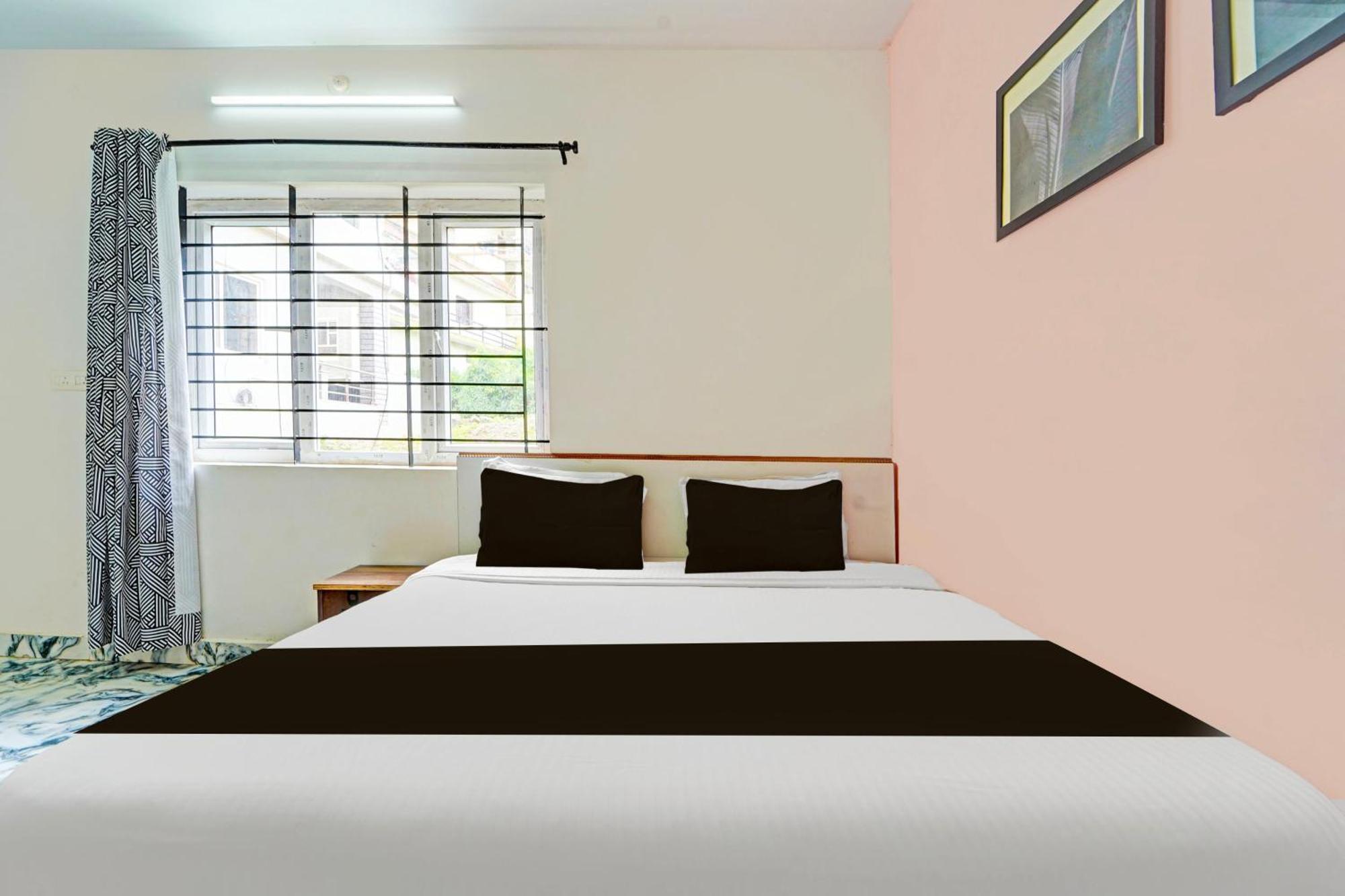 Hotel O Vijaynagar Road Formerly Anmol Peace Stay Ooty Dış mekan fotoğraf
